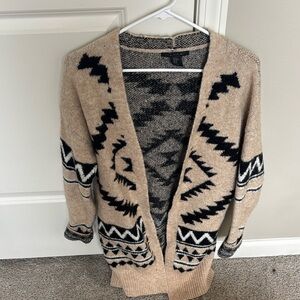 Tahari Black and Tan Knit Cardigan
